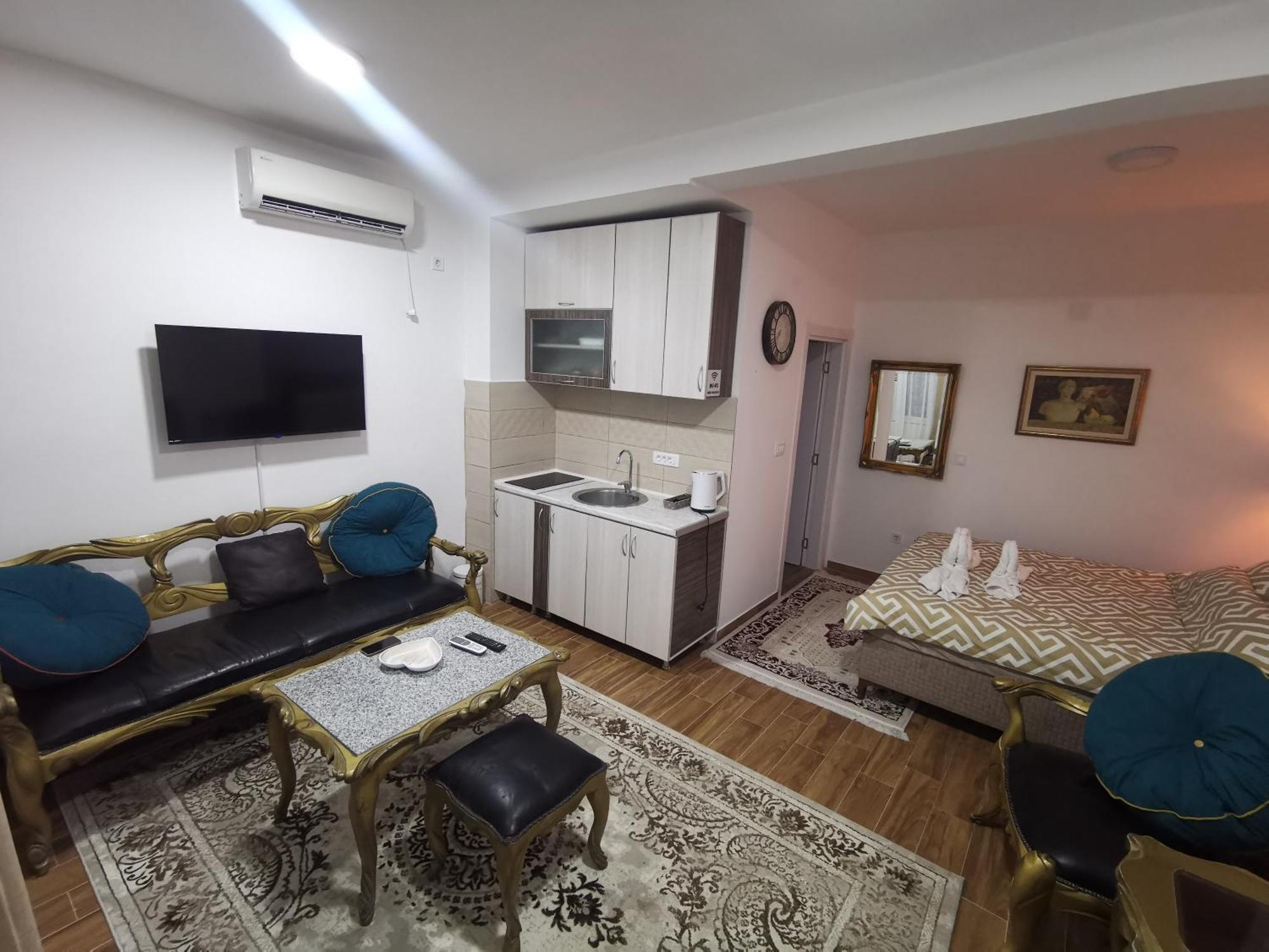 In Apartments Airport Mitrovica Kültér fotó